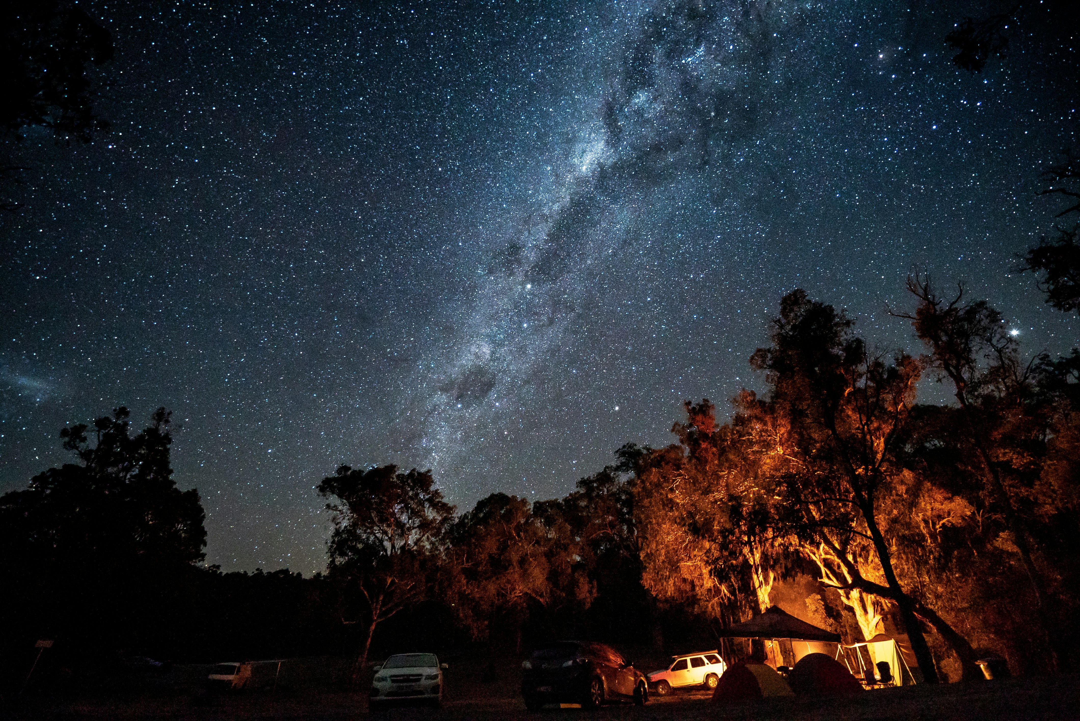 alistair-mackenzie-WvM3RQSElRc-unsplash